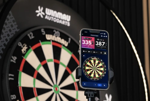 The Autodarts Lens scoring view running on a phone